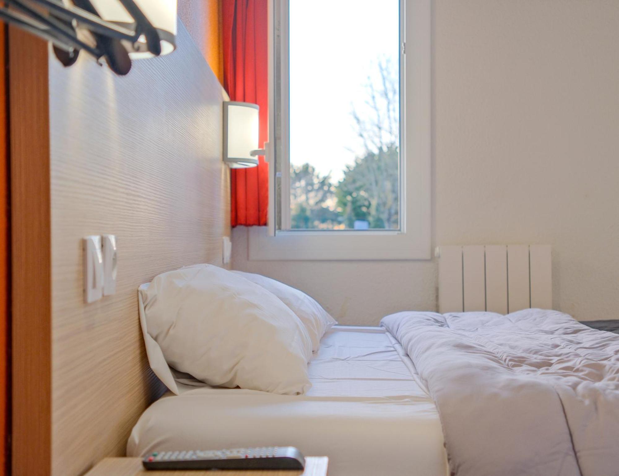 Classic Hotel - Fontenay Tresigny Bagian luar foto